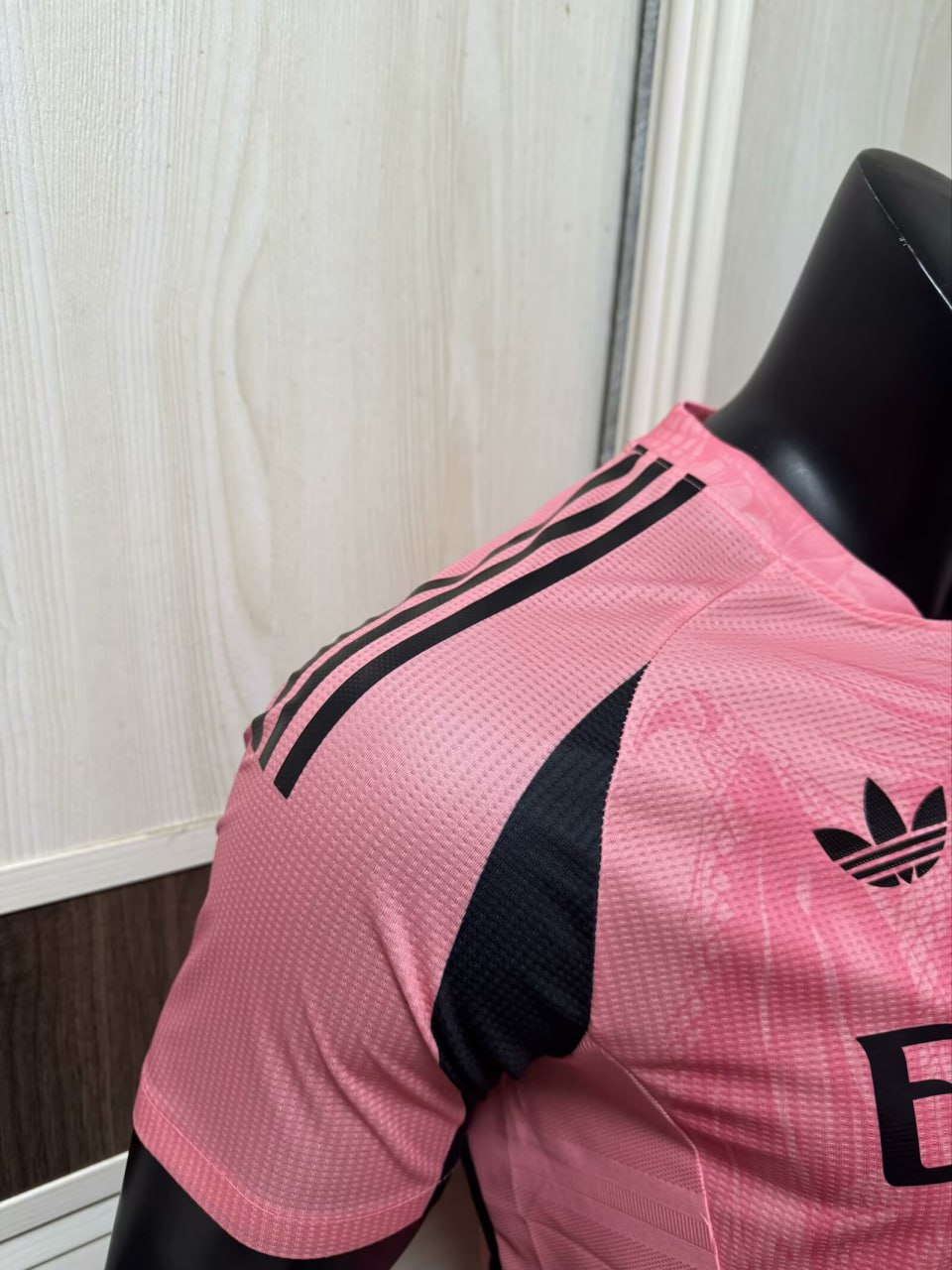 Adidas Real Madrid 25/26 Men's Special Jersey