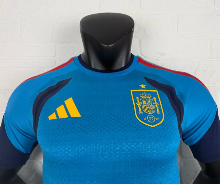 Nike Spain 2026 Men's Training Player Jersey