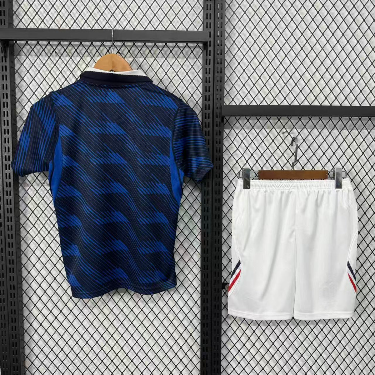 Nike France 2026 Kids' Home Jersey Suit